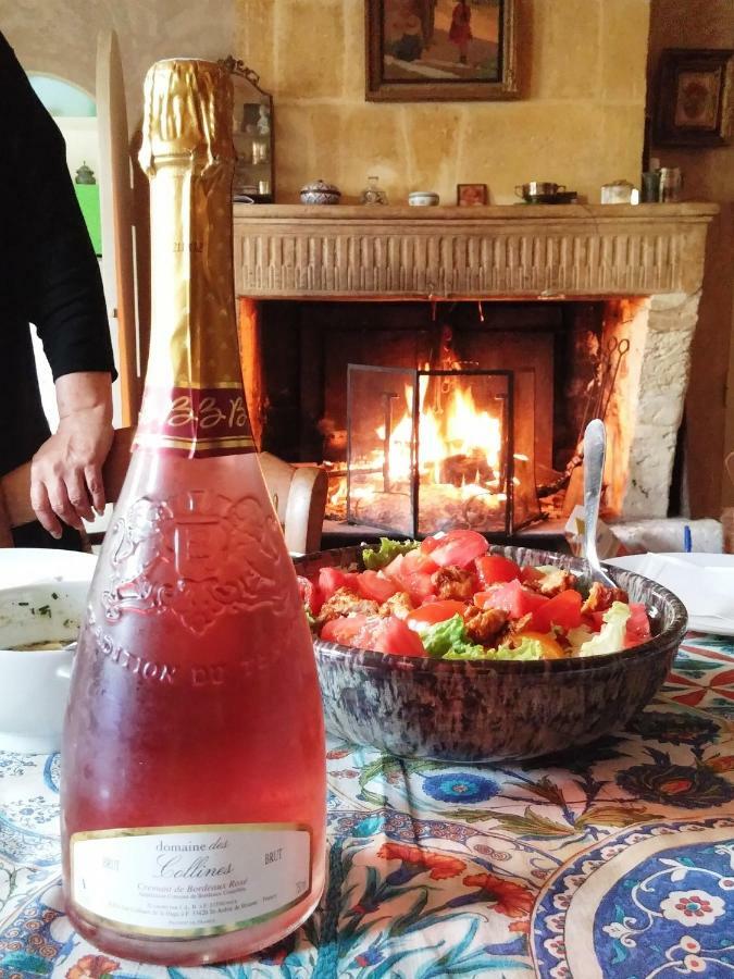 Bed and Breakfast Les 4 Elements St Emilion Branne  Zewnętrze zdjęcie