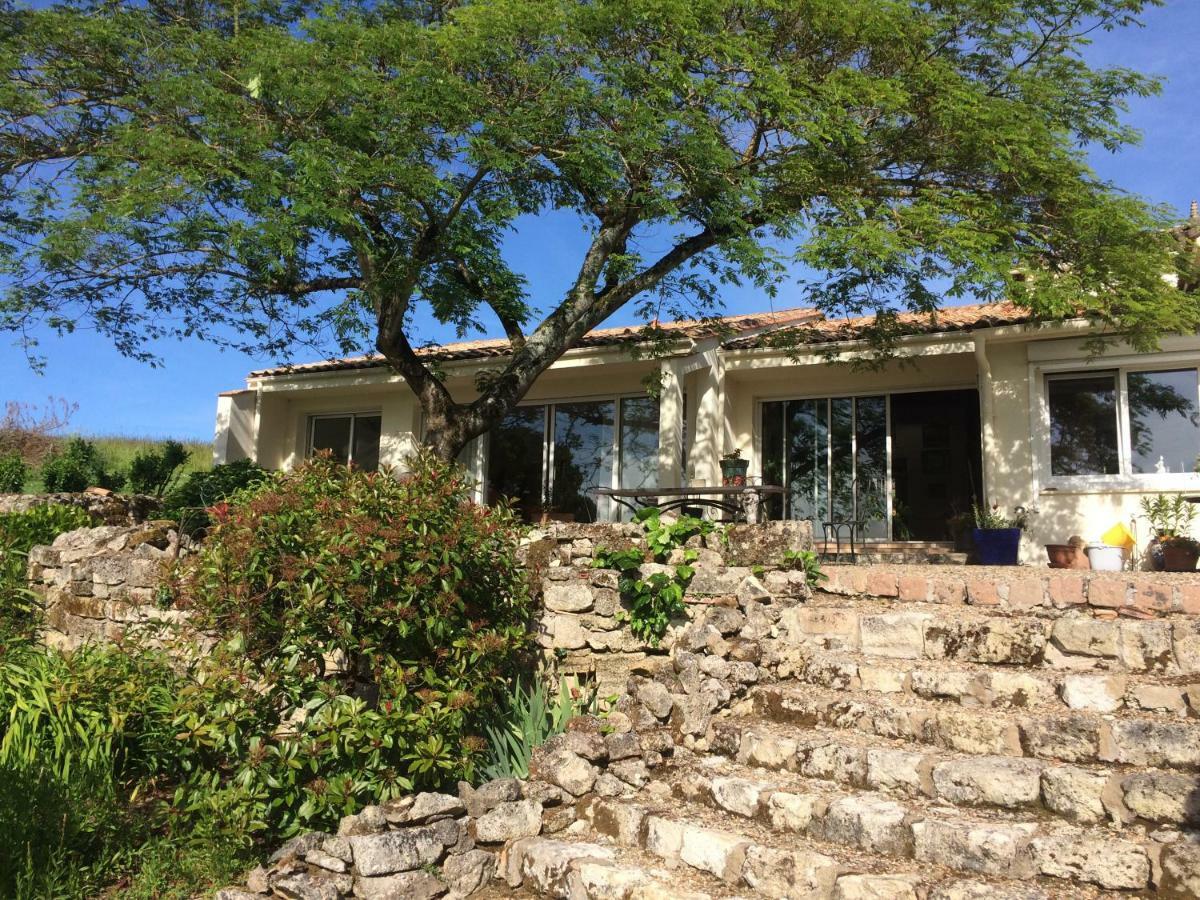 Bed and Breakfast Les 4 Elements St Emilion Branne  Zewnętrze zdjęcie