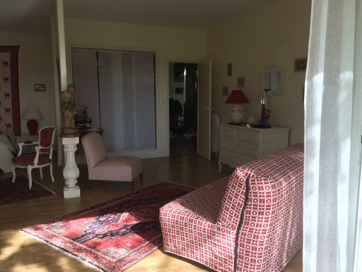 Bed and Breakfast Les 4 Elements St Emilion Branne  Zewnętrze zdjęcie
