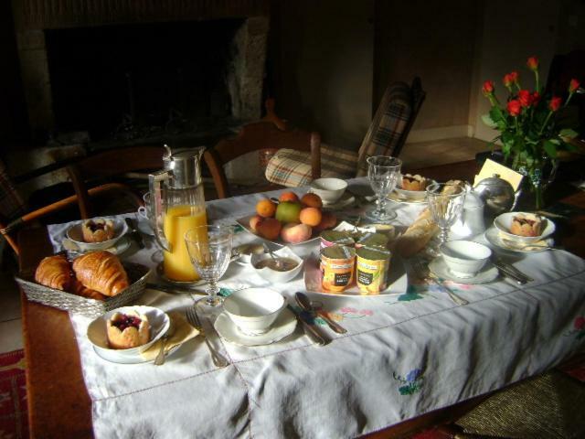 Bed and Breakfast Les 4 Elements St Emilion Branne  Zewnętrze zdjęcie