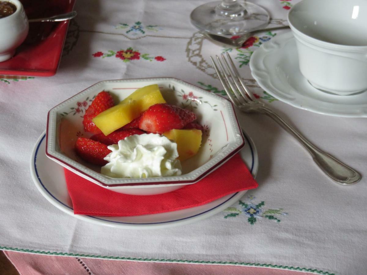 Bed and Breakfast Les 4 Elements St Emilion Branne  Zewnętrze zdjęcie