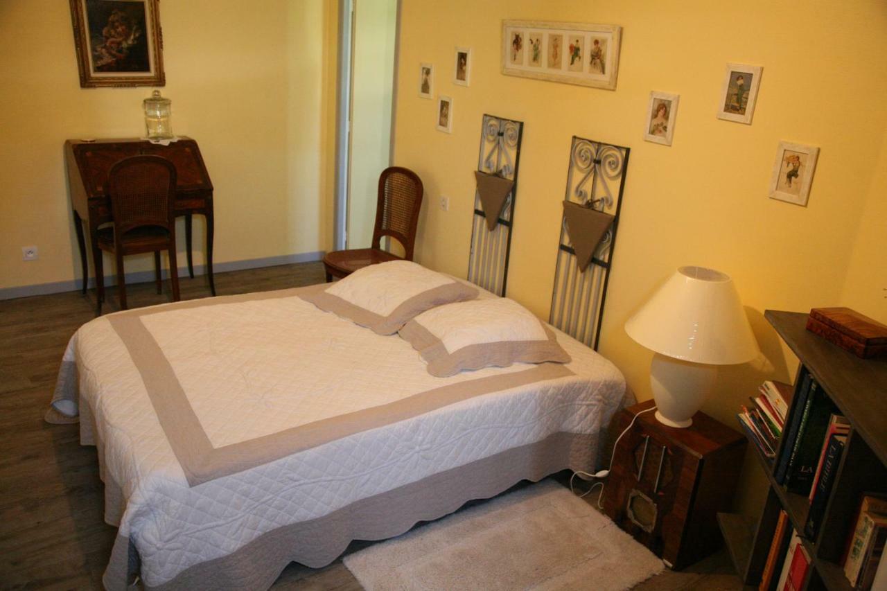 Bed and Breakfast Les 4 Elements St Emilion Branne  Zewnętrze zdjęcie